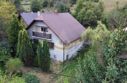 Cottage suitable for permanent residence and recreational use / 1662 m2 / - Kopanice (Lysá pod Makytou)